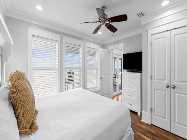 Six Bedroom Gulf Front Vacation Rental in Grayton Beach